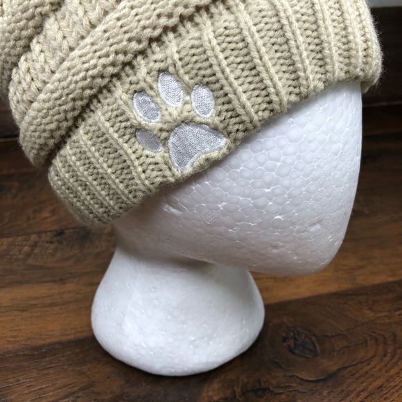 Paw Print Classic‎ CC Beanie main image 8